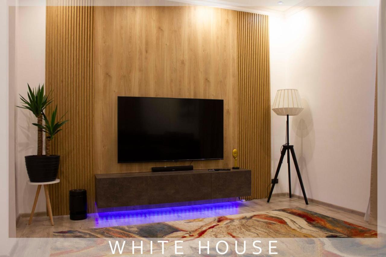 White House Vila Tbilisi Exterior foto