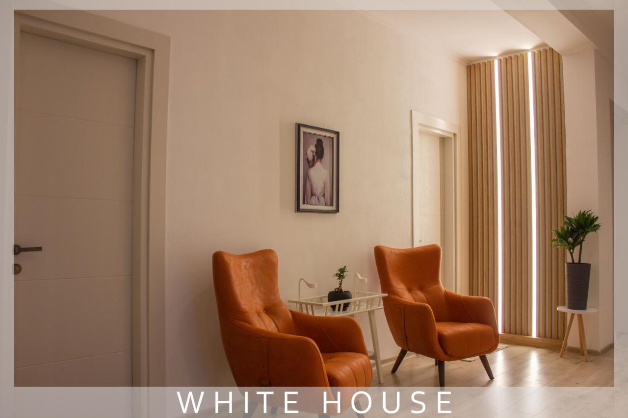 White House Vila Tbilisi Exterior foto