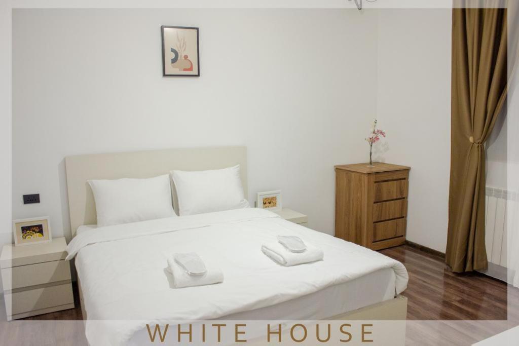 White House Vila Tbilisi Exterior foto