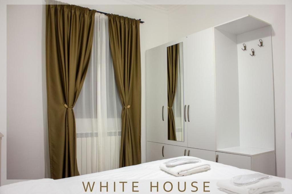 White House Vila Tbilisi Exterior foto