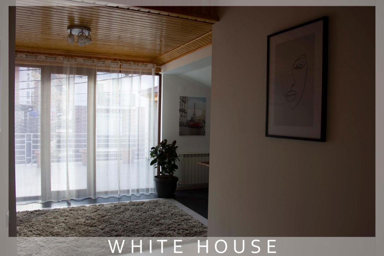 White House Vila Tbilisi Exterior foto