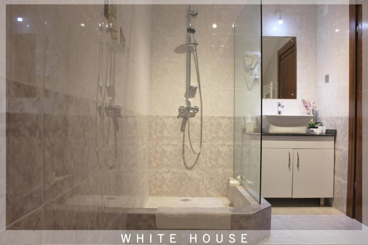 White House Vila Tbilisi Exterior foto