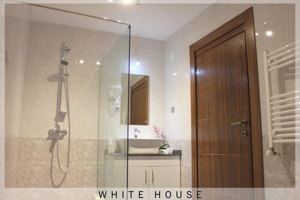 White House Vila Tbilisi Exterior foto