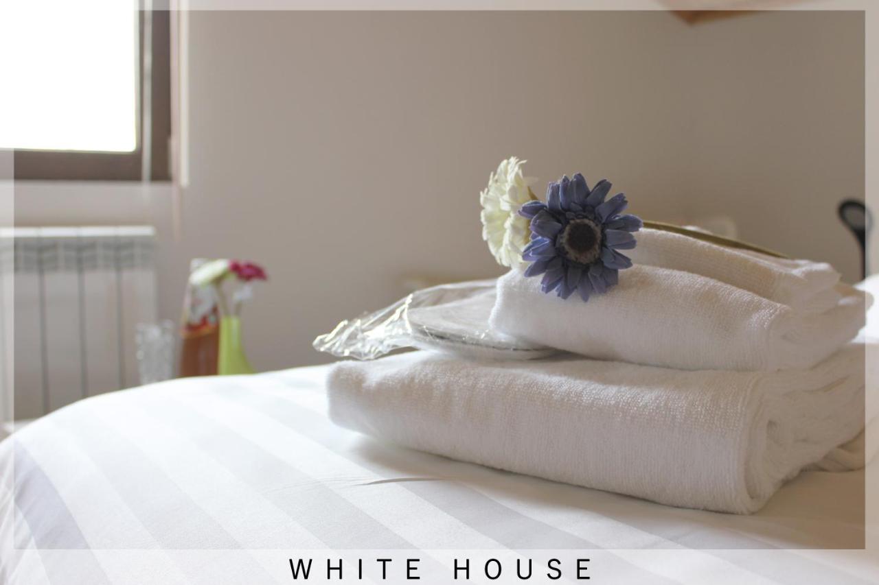 White House Vila Tbilisi Exterior foto